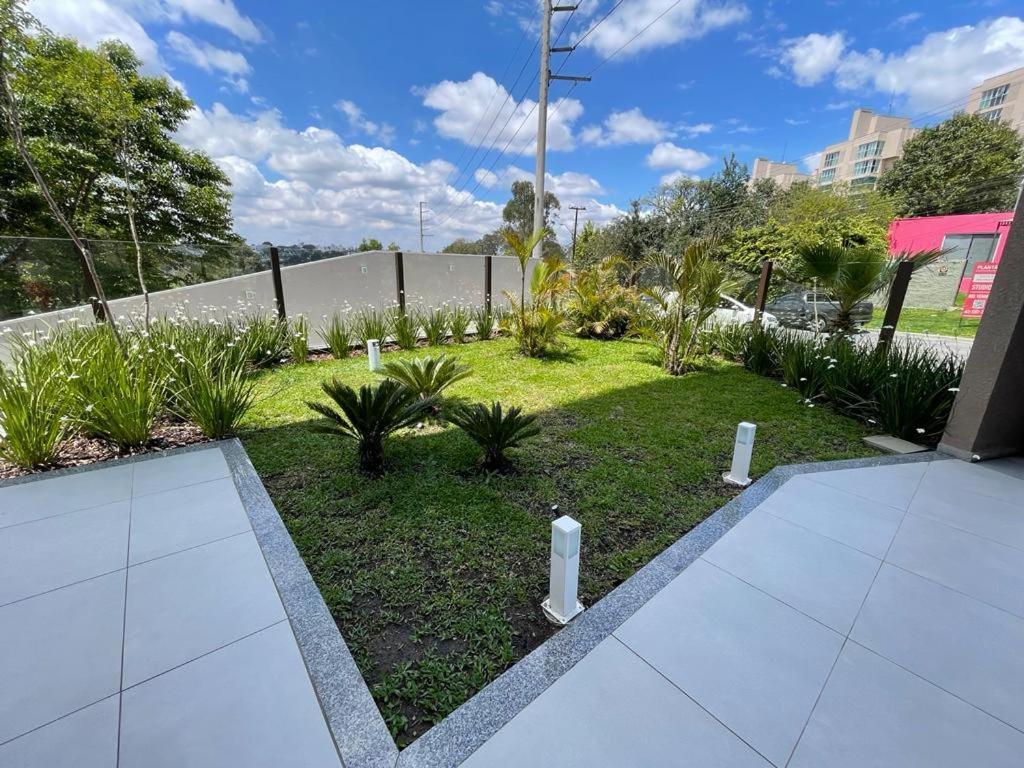Apartamento Estudio Lindissimo Com Varanda!