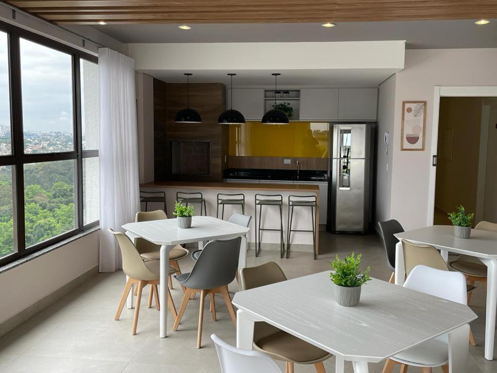 Apartamento Estudio Lindissimo Com Varanda! Curitiba