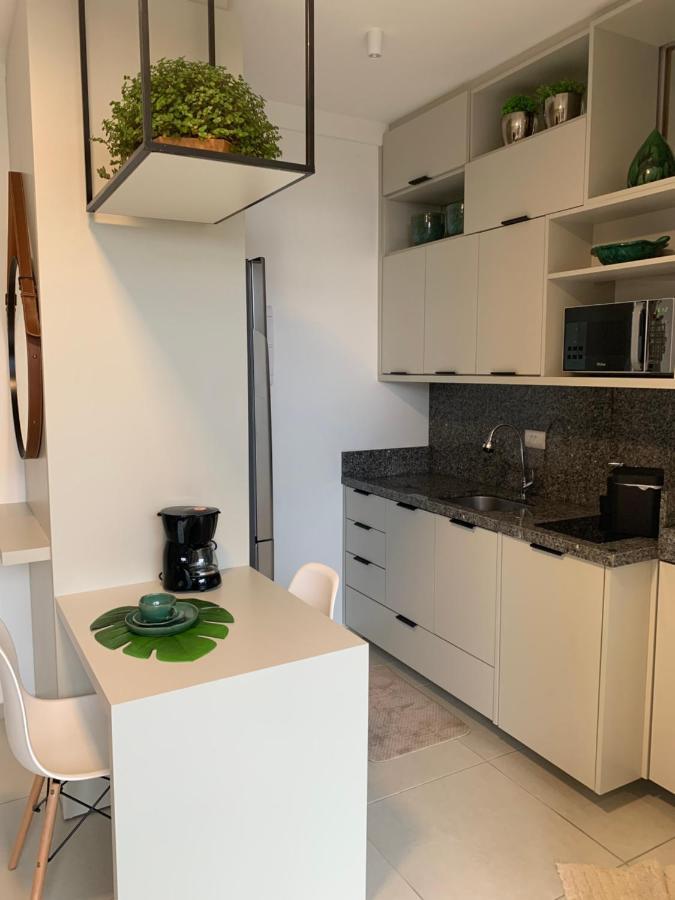Estudio Lindissimo Com Varanda! Apartamento Curitiba